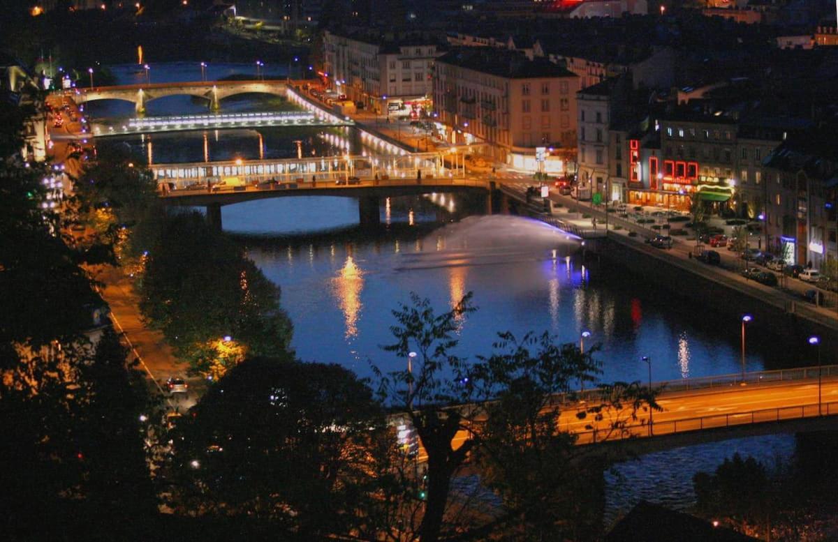 Appartement Spacieux Cosy Centre Epinal !!! Esterno foto